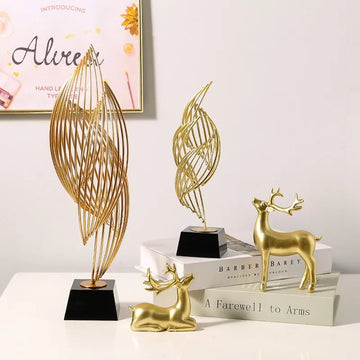Abstract Modern Decor Metal Sculptur Art Golden Statue Living Room Home Decoration Office Desk Decoration Accessories