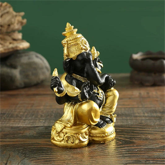 Wholesale Creative Resin Sculptures Desktop Artifacts Indian Buddha-Inspired Statues