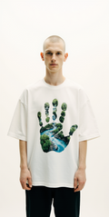 Oversized White T-Shirt for Men – Nature Handprint River Graphic – Streetwear 