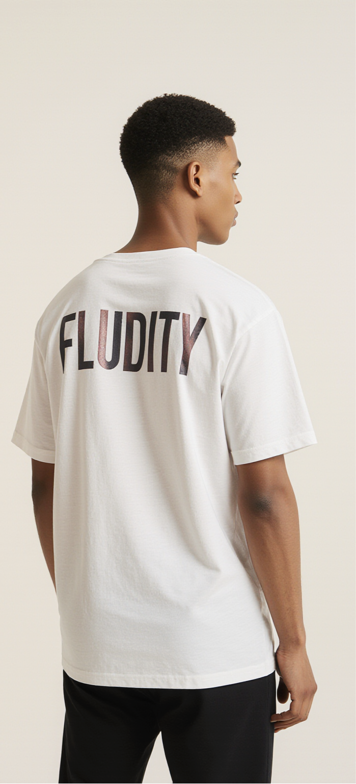 Oversized White T-Shirt "Fluidity" – Streetwear Graphic Tee with Abstract Gradient Print