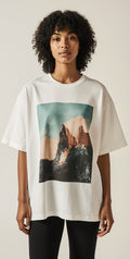 Women’s Oversized Mountain Graphic T-Shirt – Nature-Inspired Streetwear Tee