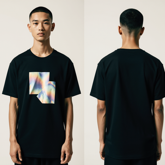 Men’s Oversized Black T-Shirt with Abstract Holographic Geometric Print – Streetwear Graphic Tee