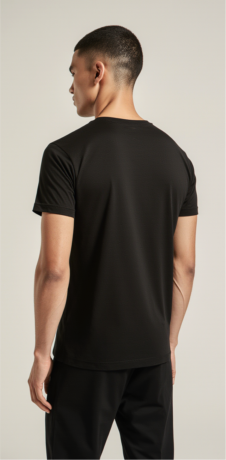 Black Liquid Holographic Print T-Shirt – Trendy Men's Streetwear
